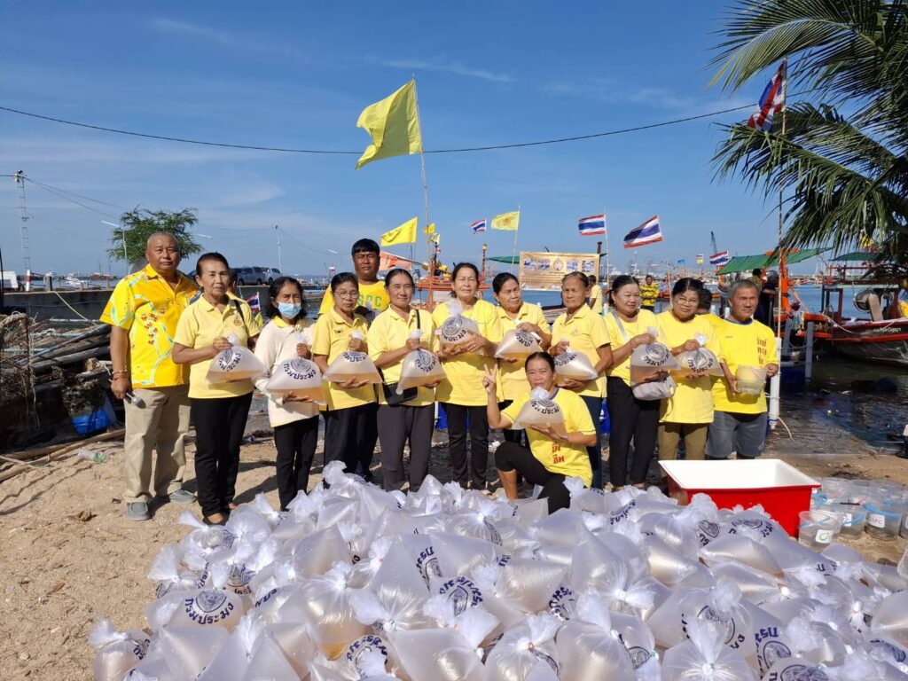 Unithai Shipyard & Engineering Ltd., Participates in Marine Life Conservation Activity, Releasing Shrimp and Crab Species into the Sea.